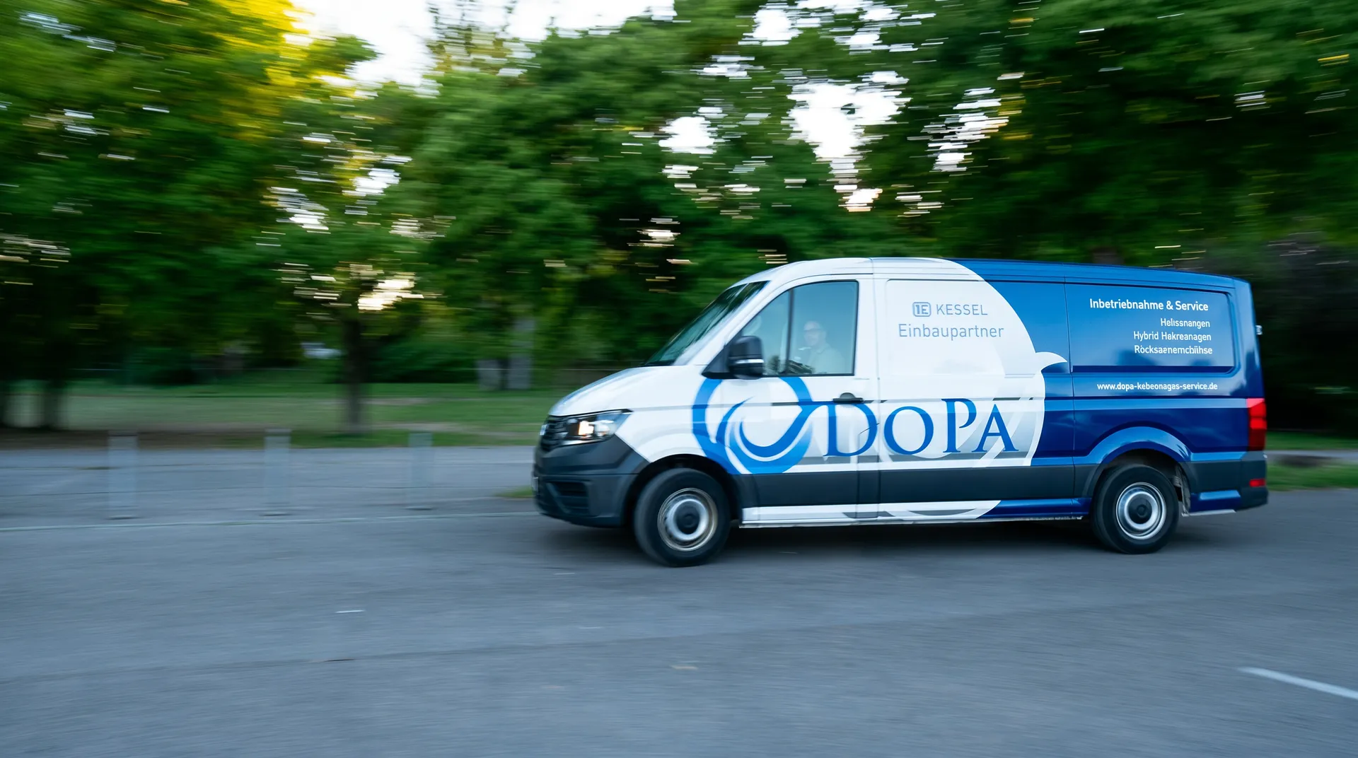 DoPa Servicefahrzeug unterwegs in Süddeutschland